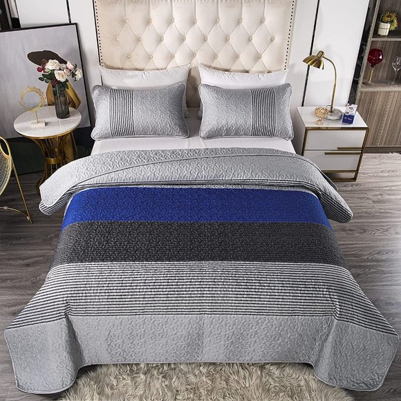 3 Pieces Blue Striped AlternativeQuilted Bedding Set